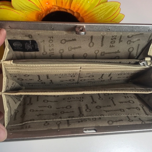 Fossil wallet Tan - Picture 3 of 8